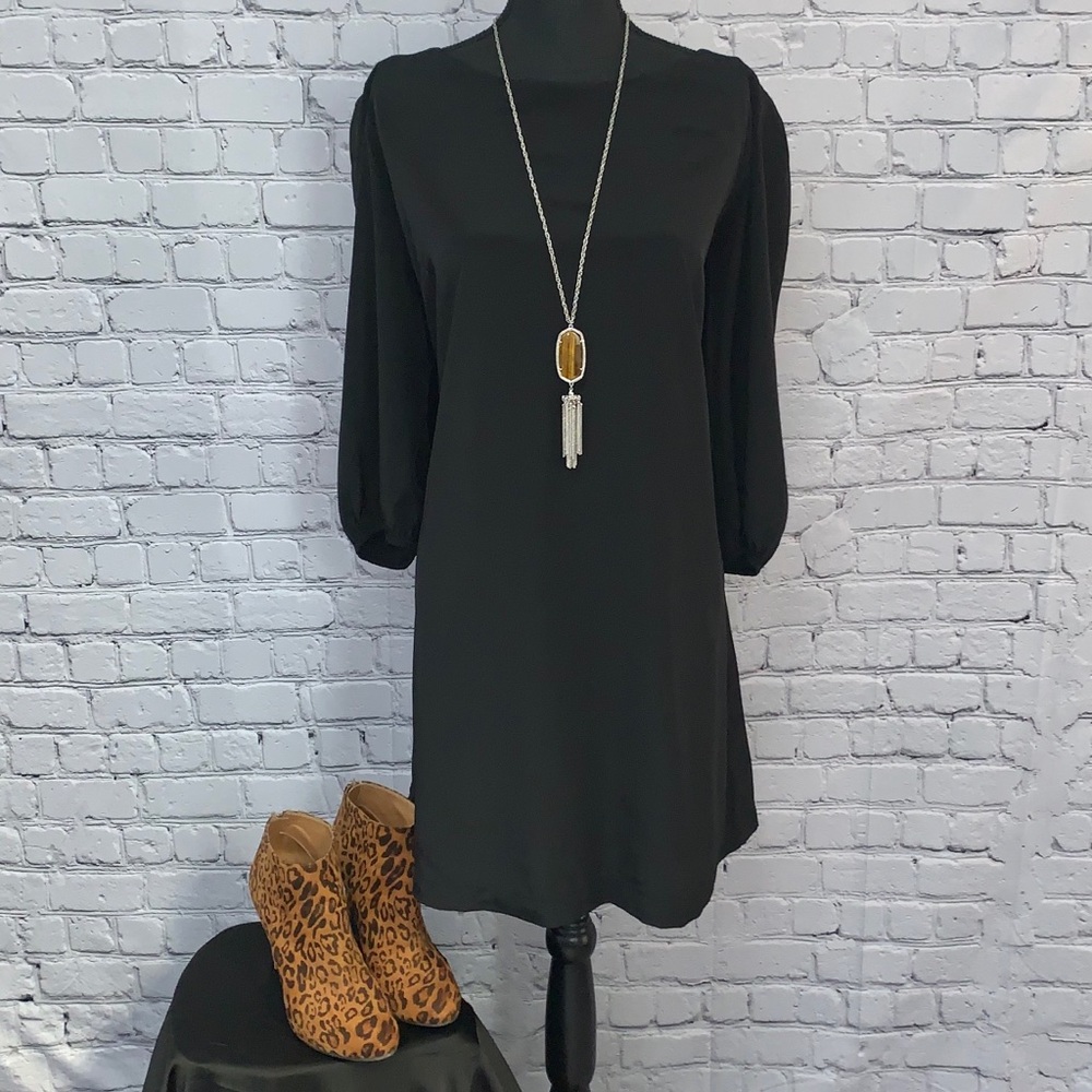 Black shift dress with 3/4 sleeves